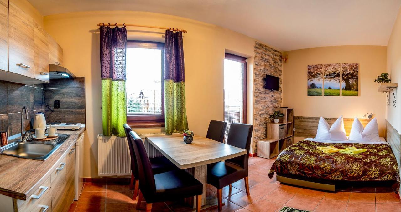 Apartmany Veverica Liptovský Mikuláš Exterior foto