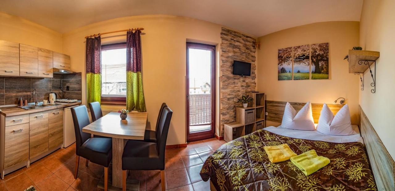 Apartmany Veverica Liptovský Mikuláš Exterior foto