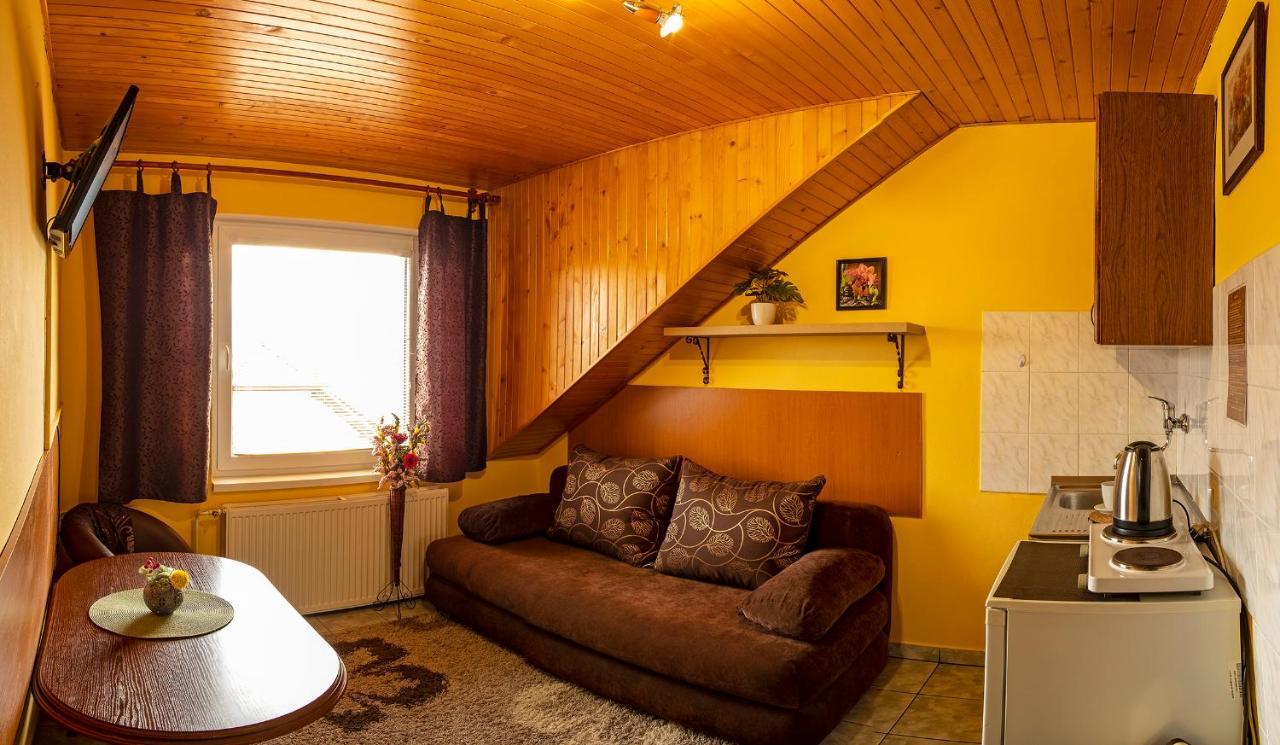 Apartmany Veverica Liptovský Mikuláš Exterior foto